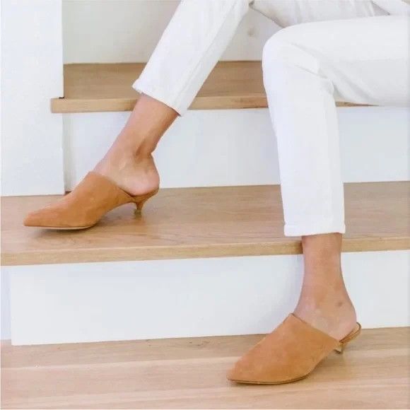Jenni Kayne Kitten Heel Mules Oiled Suede Walnut 40 NWOB Tan beige - Picture 8 of 9